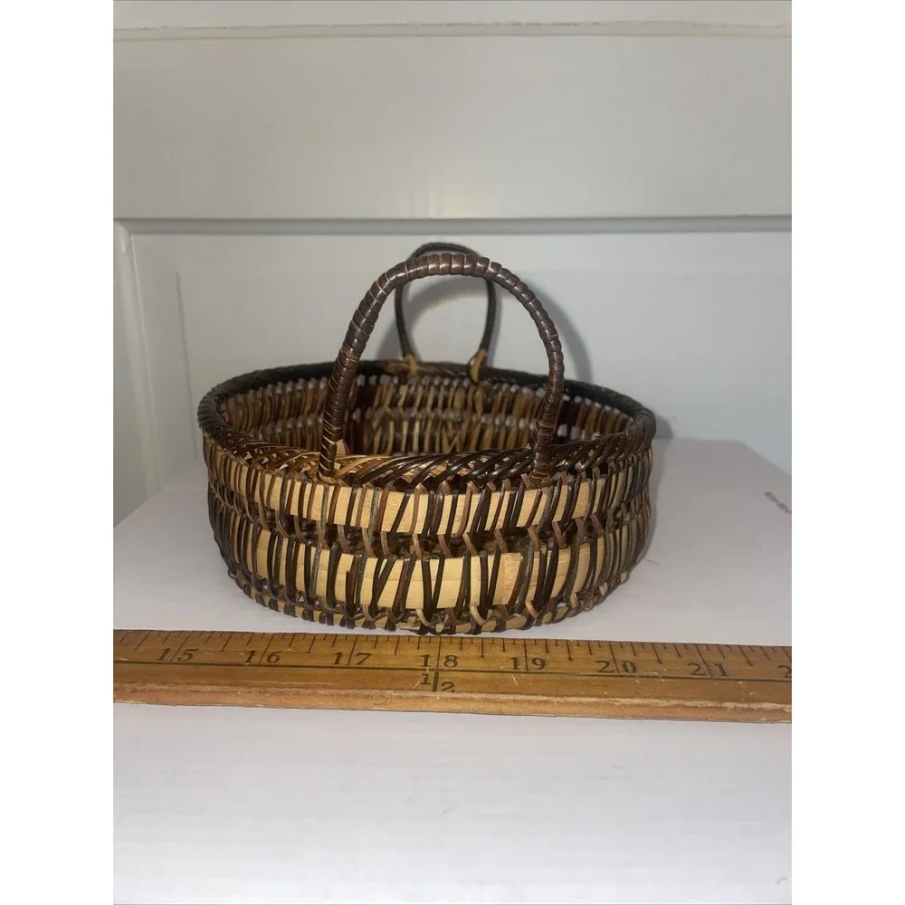Lovely Wood Handled Woven 7